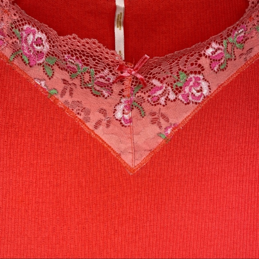Y2K Free People Coral Ribbed Lace Neckline Tank Top - Picture 5 of 9